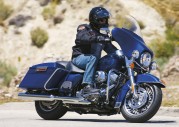 Harley-Davidson FLHTI Electra Glide Standard